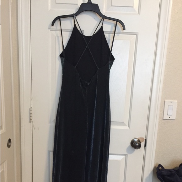 Dress - Picture 4 of 4